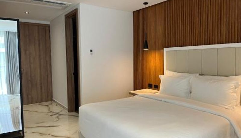 Info - Hotels 111