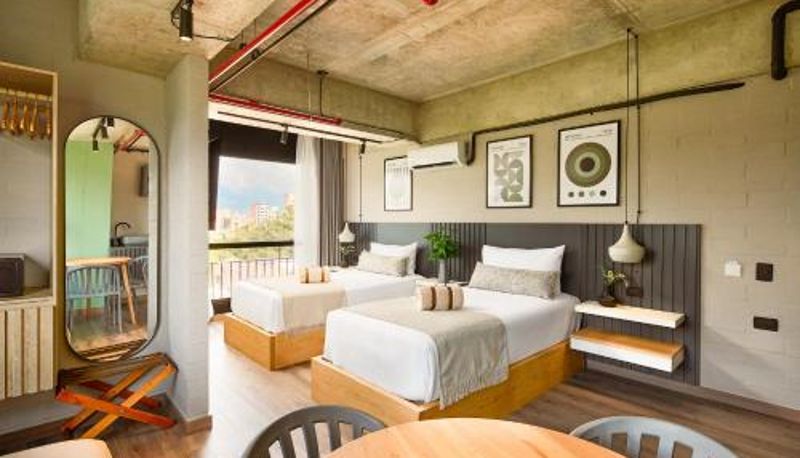 Zimmer - Urbit Social Lofts