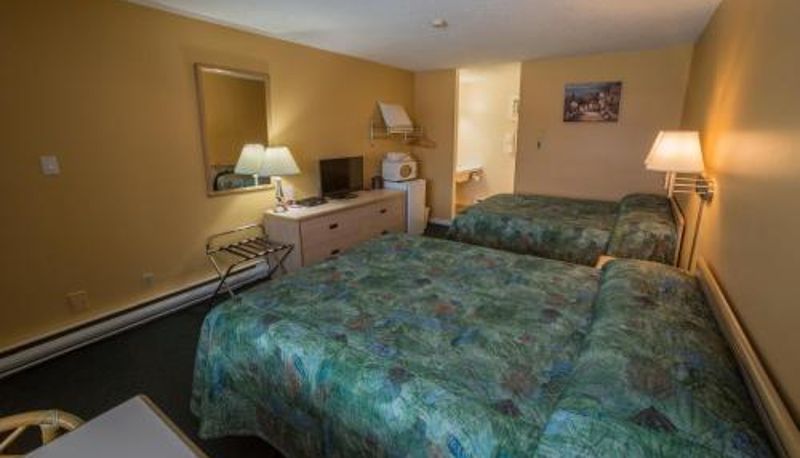 Habitación familiar - Westwood Motel 100 Mile House