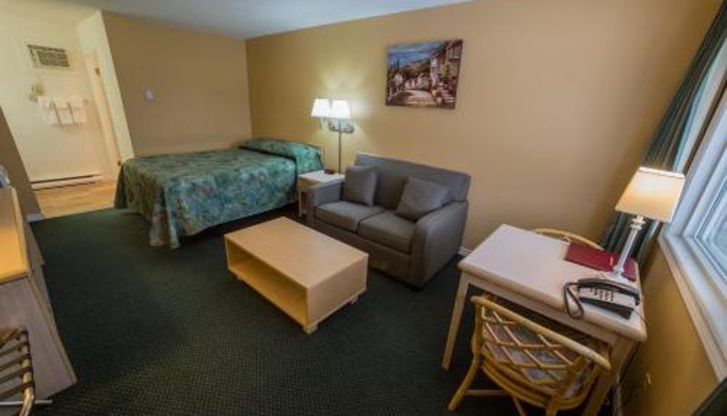 Zimmer - Westwood Motel 100 Mile House