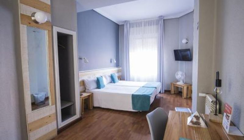 Zimmer - Alda Centro Ponferrada
