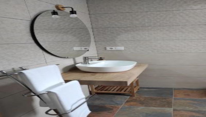 Badezimmer - Casa rural La Colmena del Geoparque TR -CC 00489