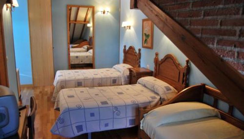 Triple room - La Becada de Buelna