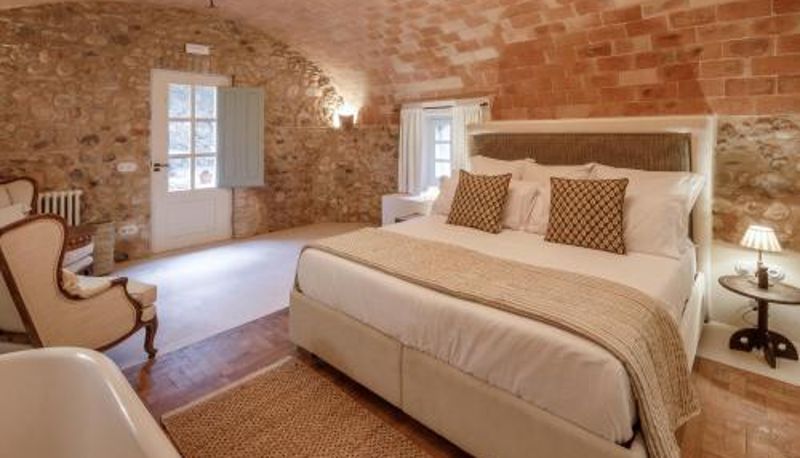 Camera - Hotel Castell de Vallgornera