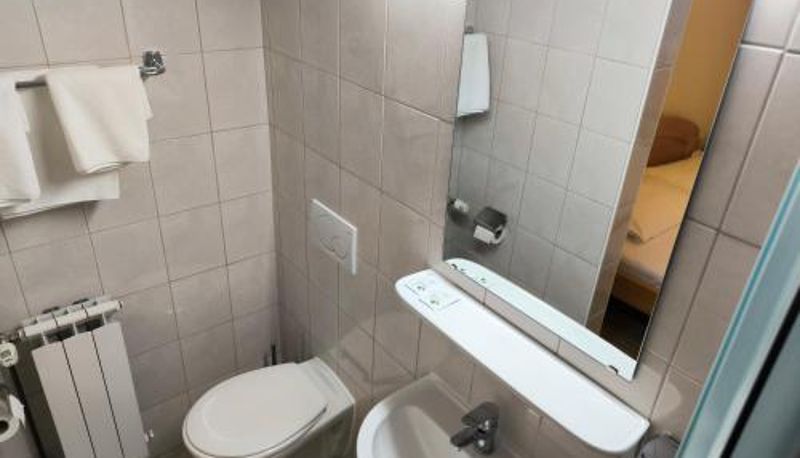 Camera - B&B Gurman