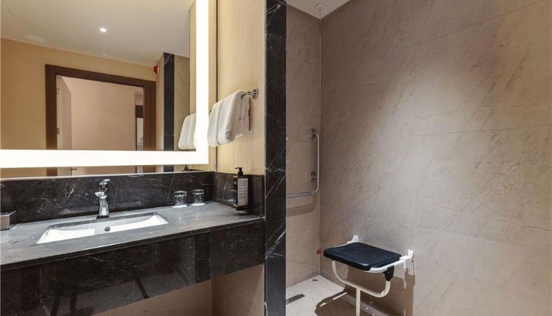 Camera - Tbilisi Philharmonic by Mercure Hotel
