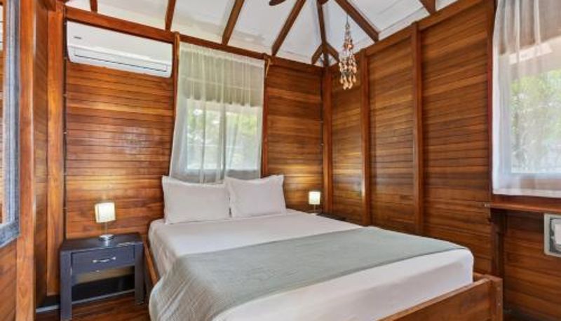 Oda - The Beach Bungalows