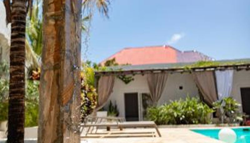 Zewnętrzna część hotelu - Cactus lodge Zanzibar