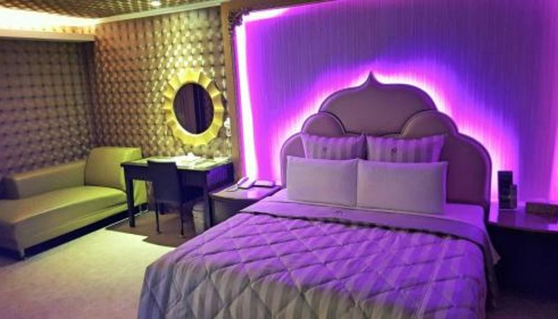 Bilgi - Full Moon Boutique Motel