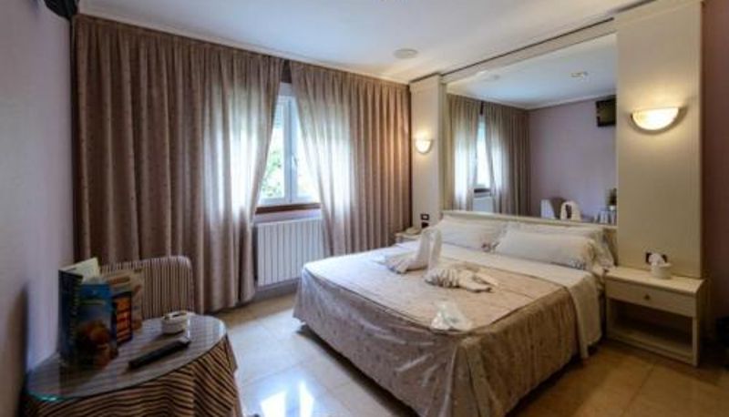 Kamer - Motel Cancun Barbadas-Ourense