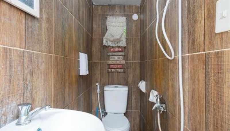 Bagno - Costas De Liwa Bar & Beach Resort