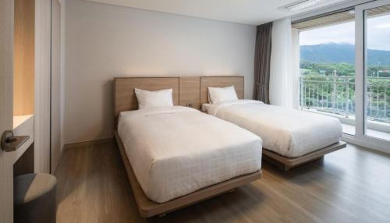 Info - Kumho Seorak Resort