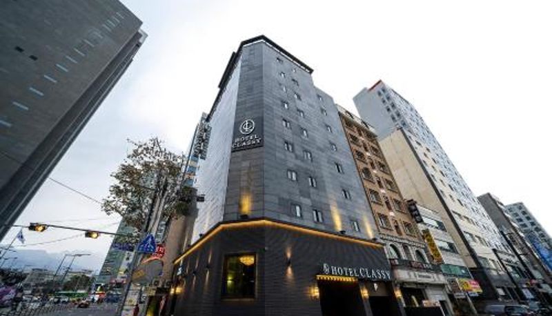 Otel açık alanı - Hotel Classy