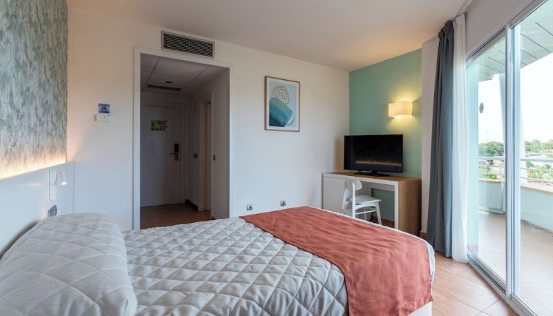 Apartament - Ponient Pirámide Salou by PortAventura World