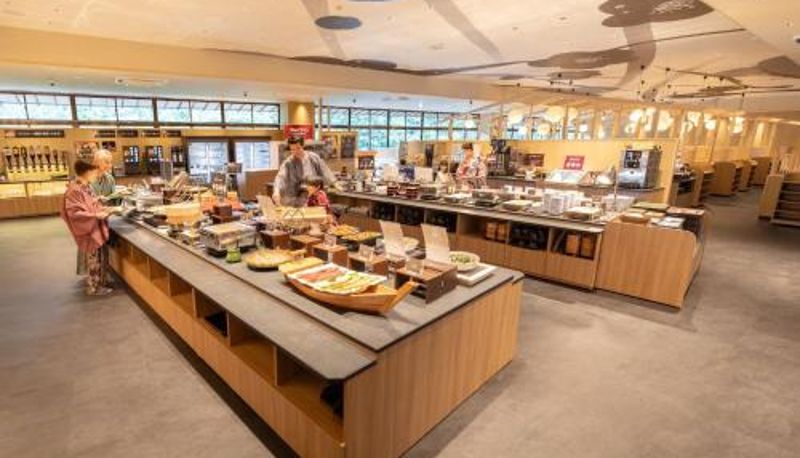 Frühstücksraum innerhalb des Restaurants - Ooedo Onsen Monogatari Premium Yoshinoya Irokuen
