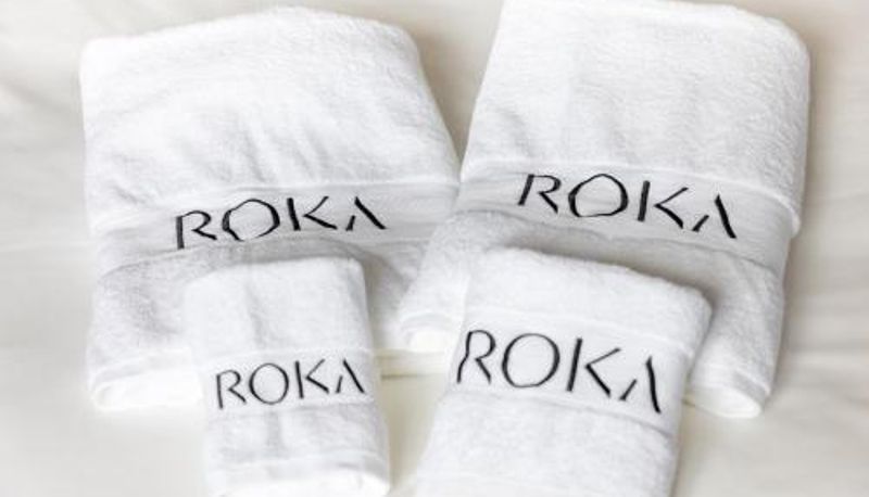 インフォメーションセンター - ROKA by HHG