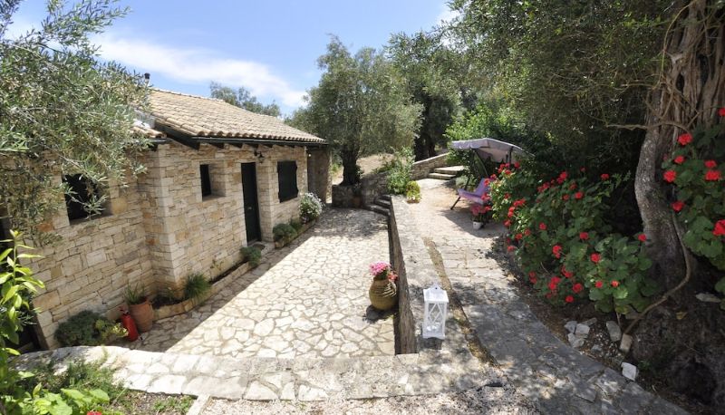 Garten - Adamantia Hotel