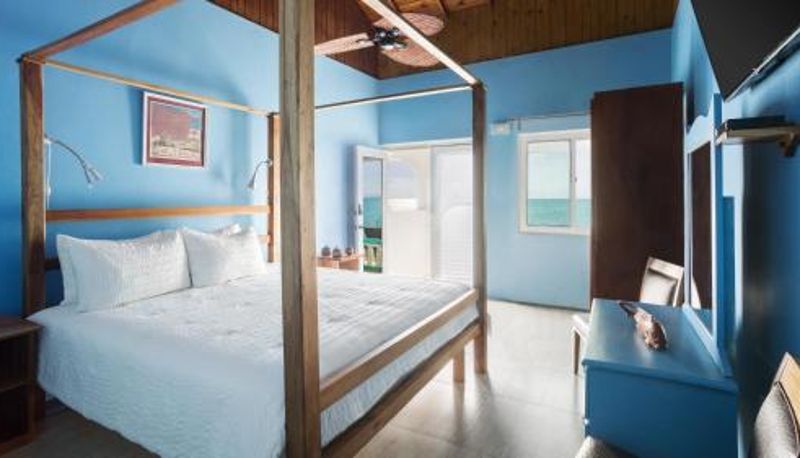 Oda - Luna Sea Inn