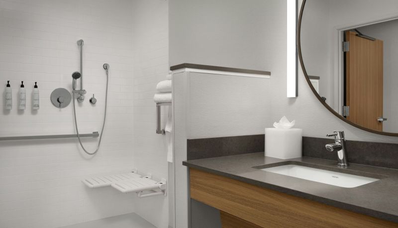 Camera - Fairfield by Marriott Inn and Suites Portland Newberg