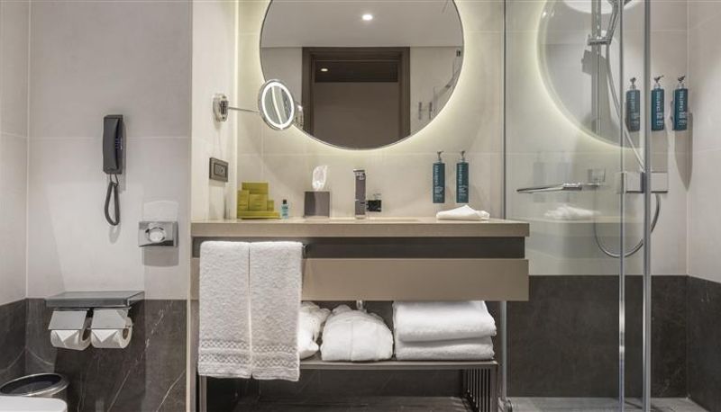 Camera - DoubleTree by Hilton Sanliurfa