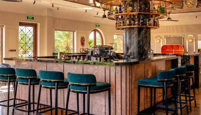 Frühstücksraum innerhalb des Restaurants - CASEPiA