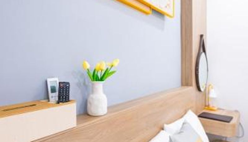 Info - Tropic Bloom Hotel