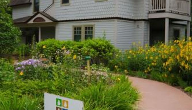Info - Pinehurst Inn Bed & Breakfast