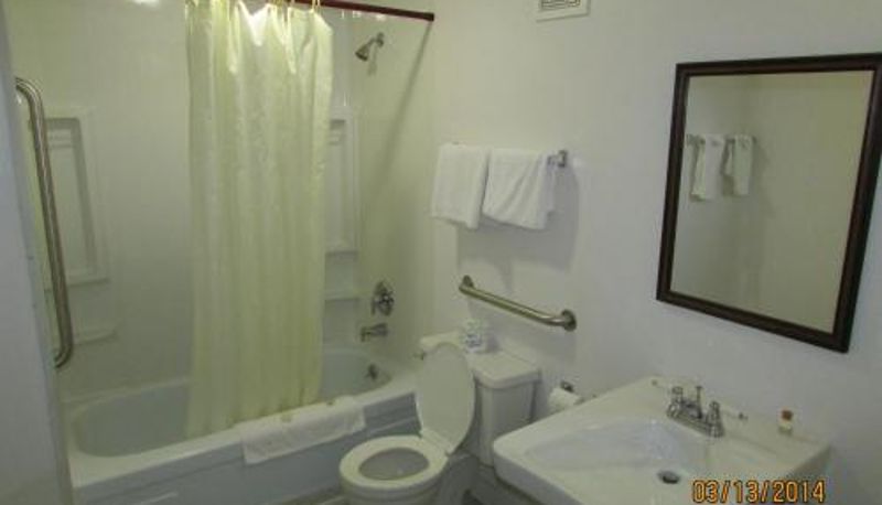 Info - Western Inn - Green River
