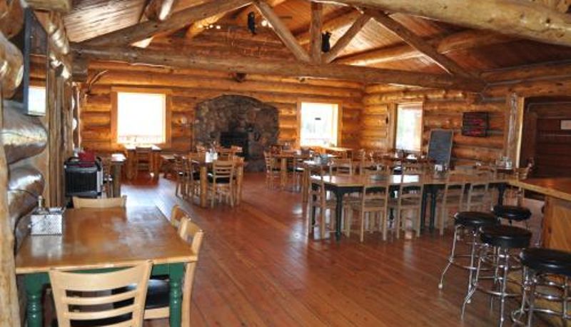 Frühstücksraum innerhalb des Restaurants - Crooked Creek Guest Ranch