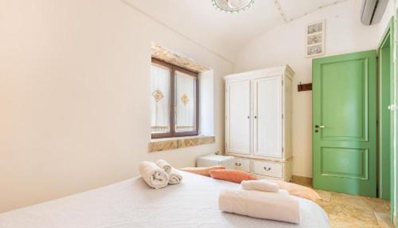 Info - Casale de li Canti - Hotel Agriturismo