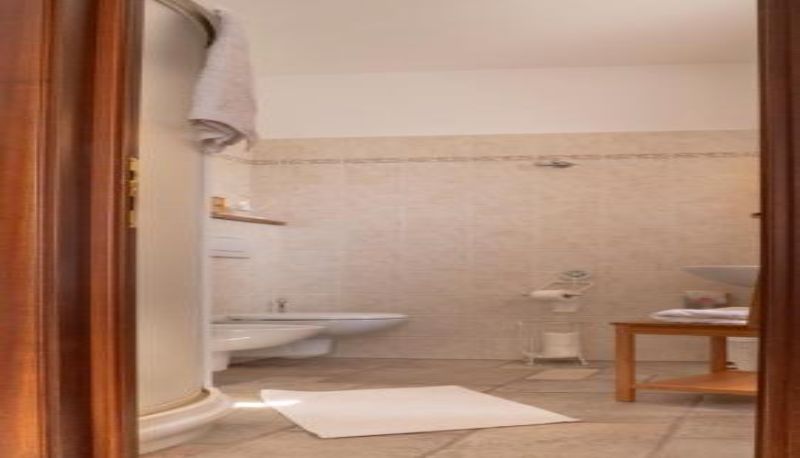 Bathroom - Il Borgo B&B