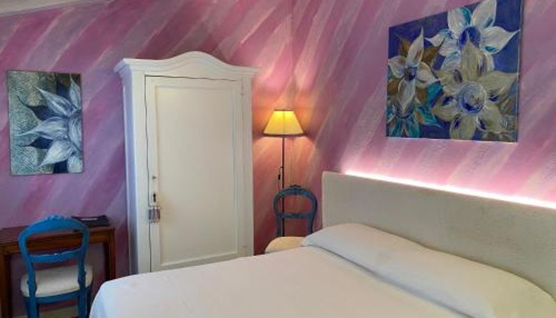 Kamer - Le Fate Corbezzole