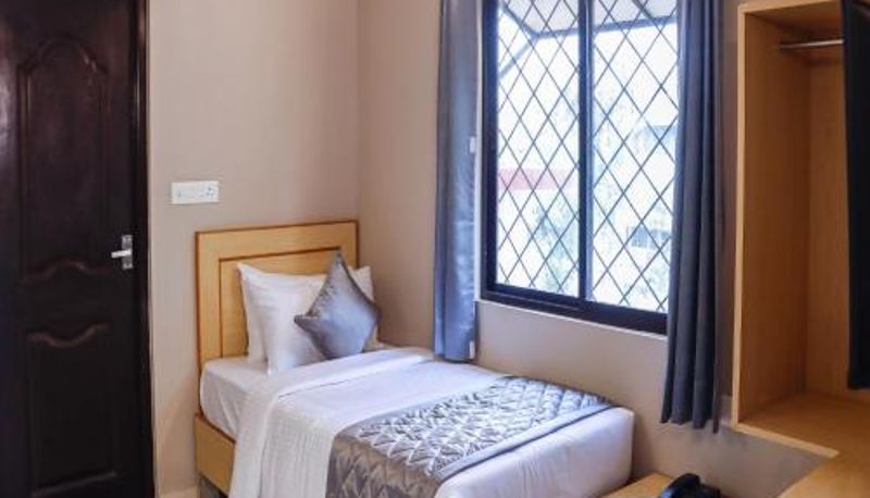 Info - Hotel Vinayaga Tiruppur