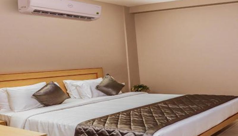 Camera - Hotel Vinayaga Tiruppur