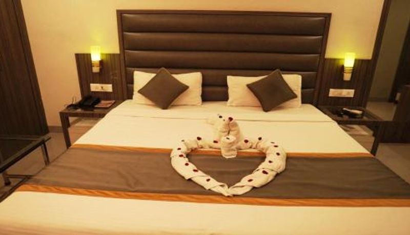 Info - Hotel Royal Retreat