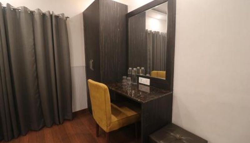 Bagno - Aamod Feather Touch - Nainital