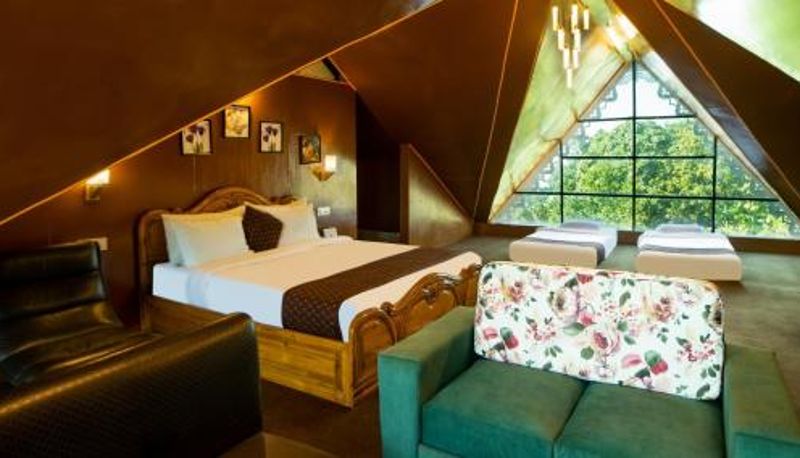 Room - Mount Queens Hill Resort & Spa