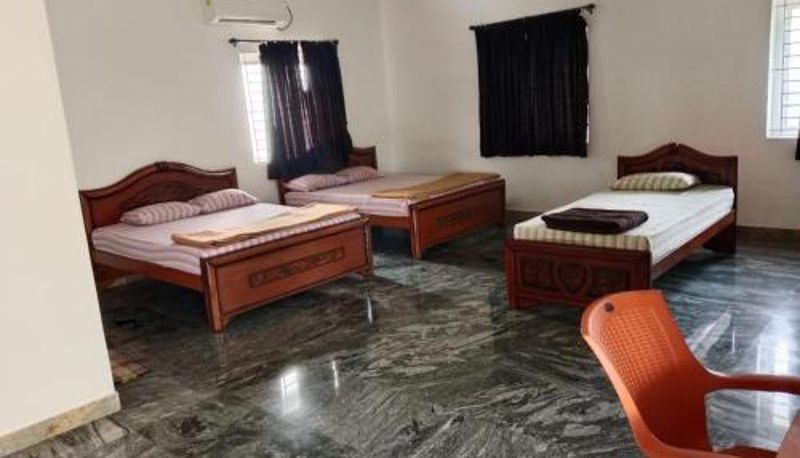 Zimmer - URC resorts