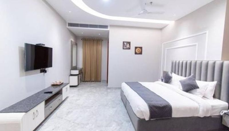 Zimmer - Hotel Miracle Resort