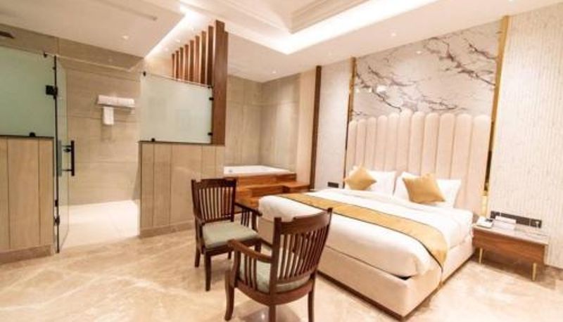 Zimmer - Hotel Miracle Resort