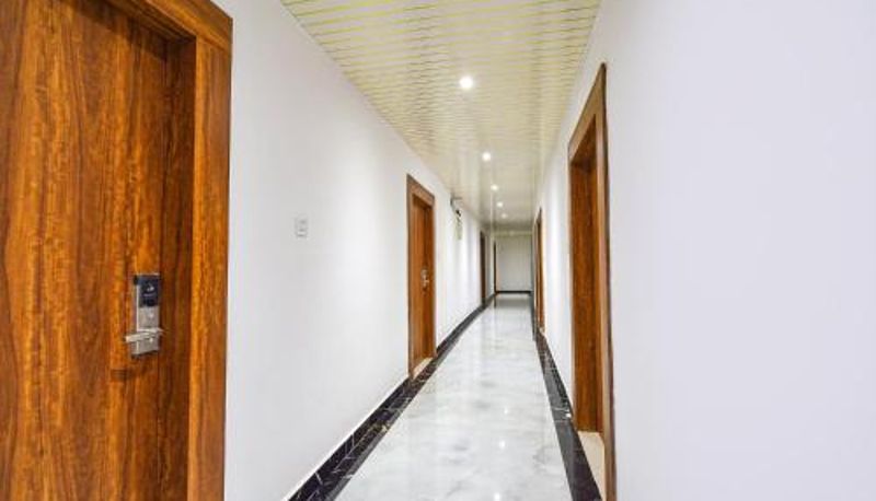 Recepción - Gandi Maisamma FabHotel SRS Grand - Nr Mahindra University