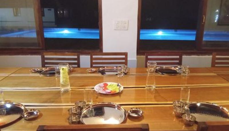 Restoran içinde kahvaltı salonu - Shantitheeram Ayurveda Lakeside Retreat