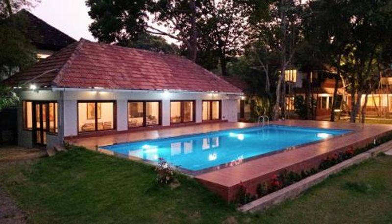 Otel açık alanı - Shantitheeram Ayurveda Lakeside Retreat