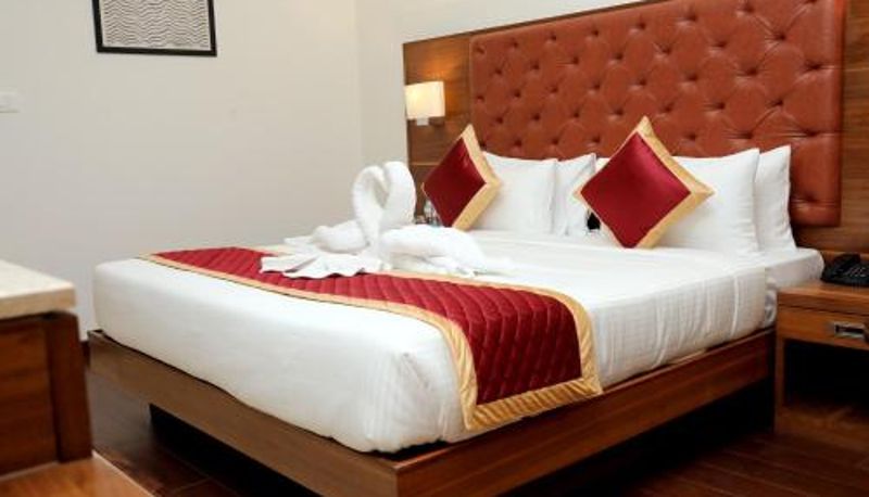 Camera - Icon Grand Hotel By Bhagini