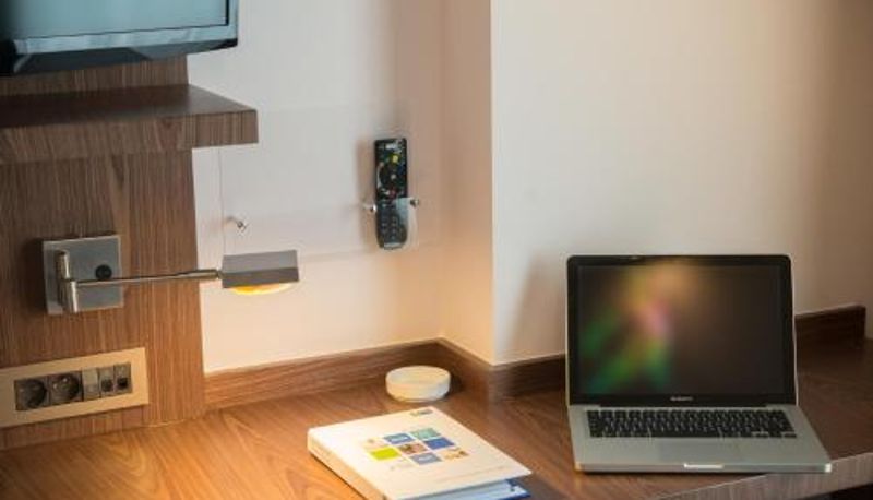 Info - Liv City Hotels Basın Ekspres