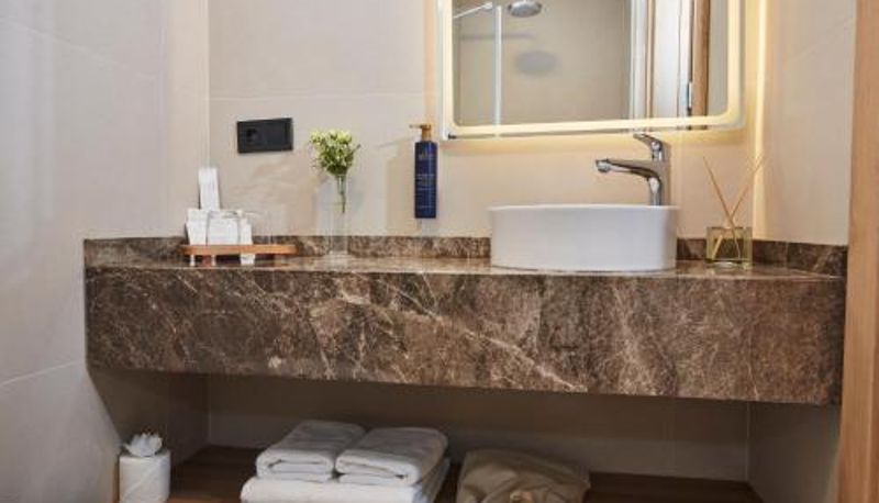 Bagno - Venzi Ayayorgi-Adult Only 15