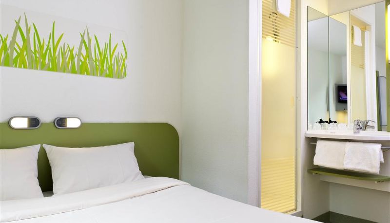 Kamer - ibis budget Marseille Est Porte d'Aubagne