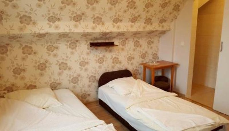Info - Gościniec w Dolinie