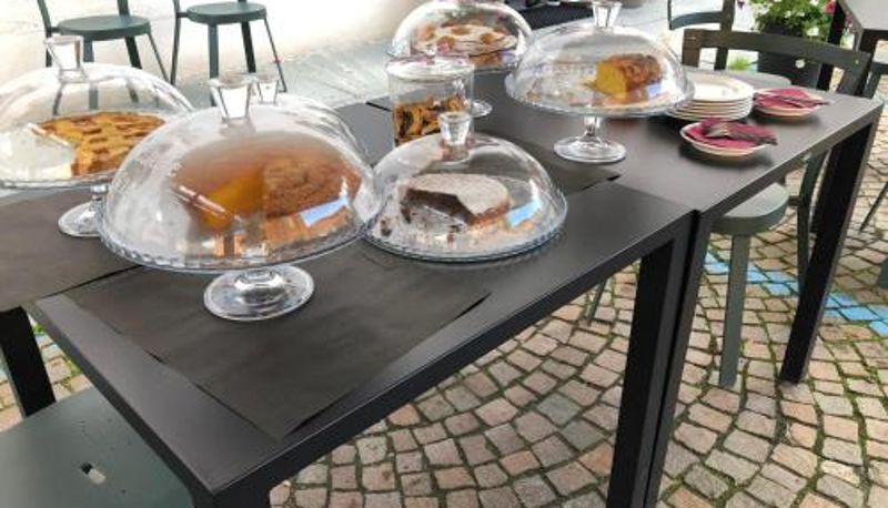 レストラン内の朝食ルーム - Vinoteca La Sacrestia