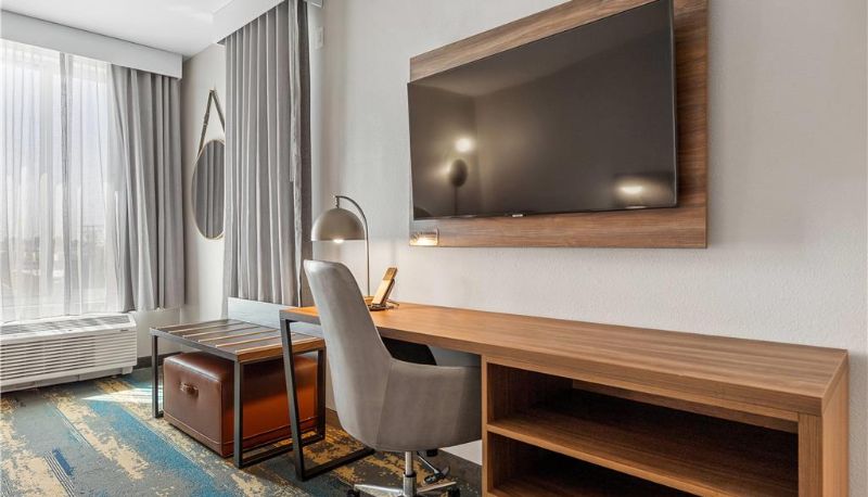 Pokój - La Quinta Inn & Suites by Wyndham La Habra